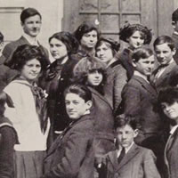 averagedekutree - 1913 high school yearbook